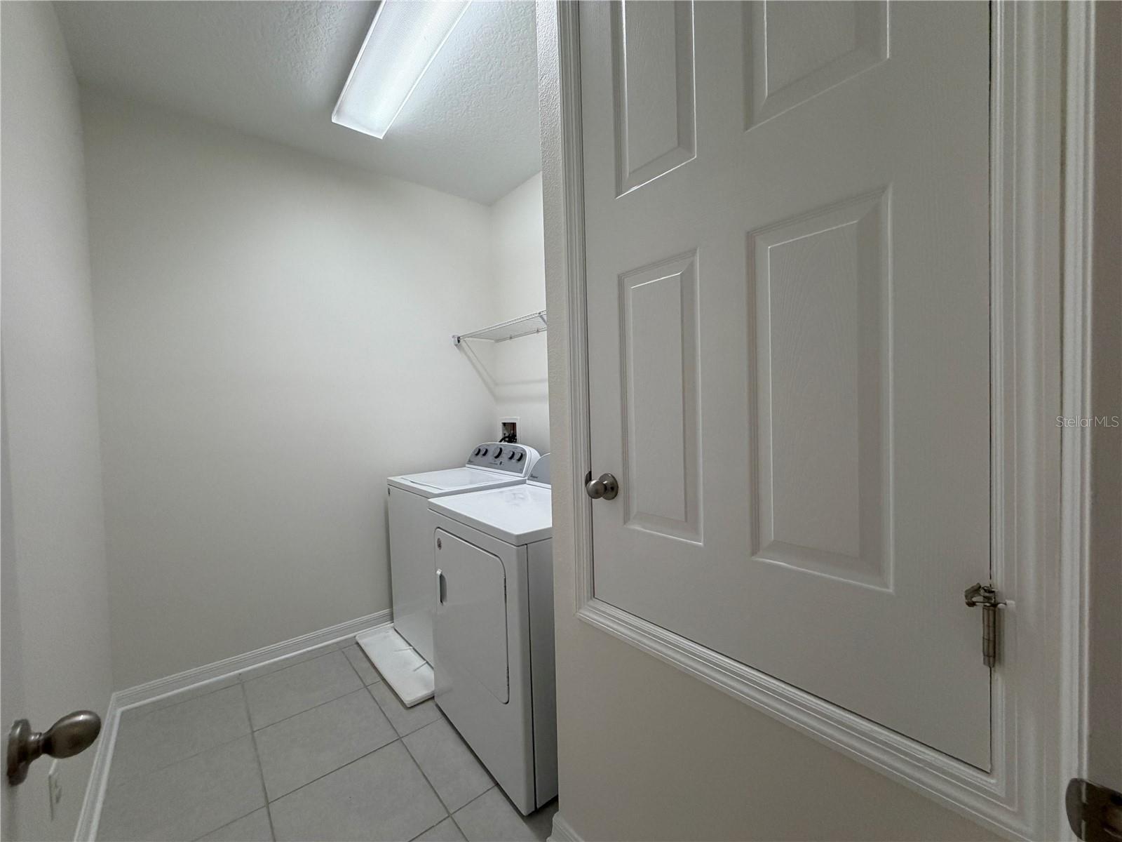 AMBERGATE - Residential Lease