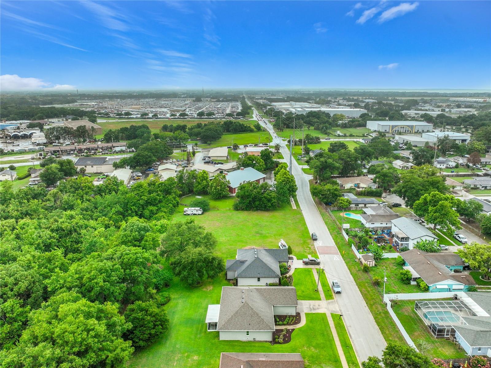 GENEVA MANOR 50 46 - Residential
