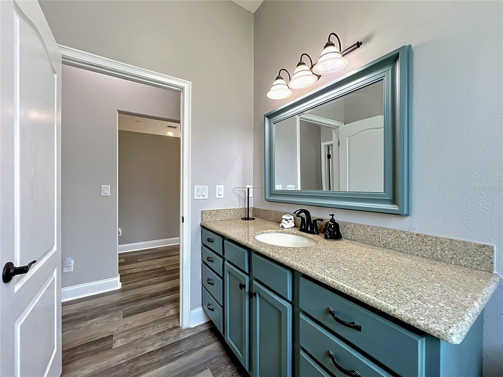 GENEVA MANOR 50 46 - Residential
