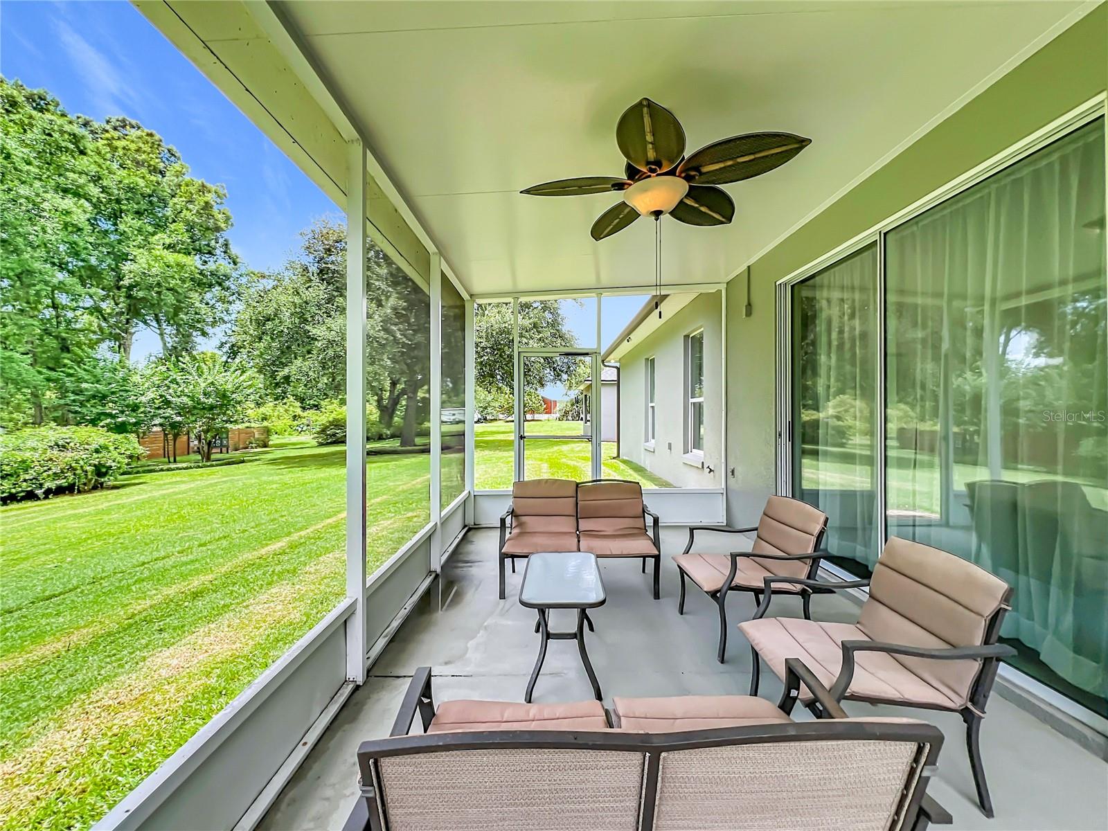 GENEVA MANOR 50 46 - Residential