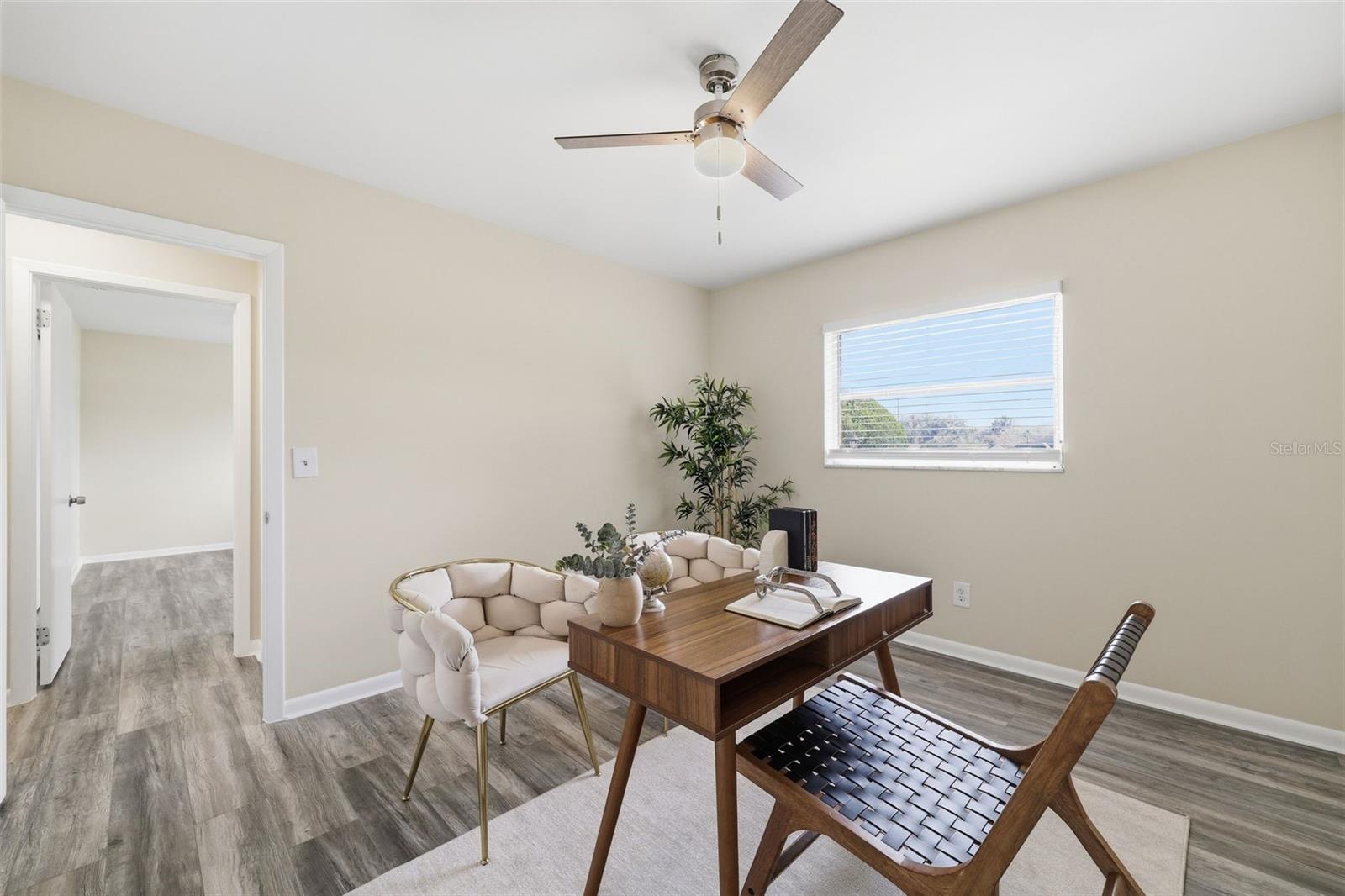 GROVEWOOD COURT - Residential Lease