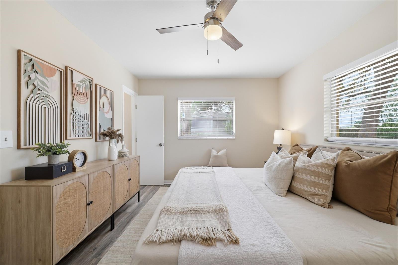 GROVEWOOD COURT - Residential Lease