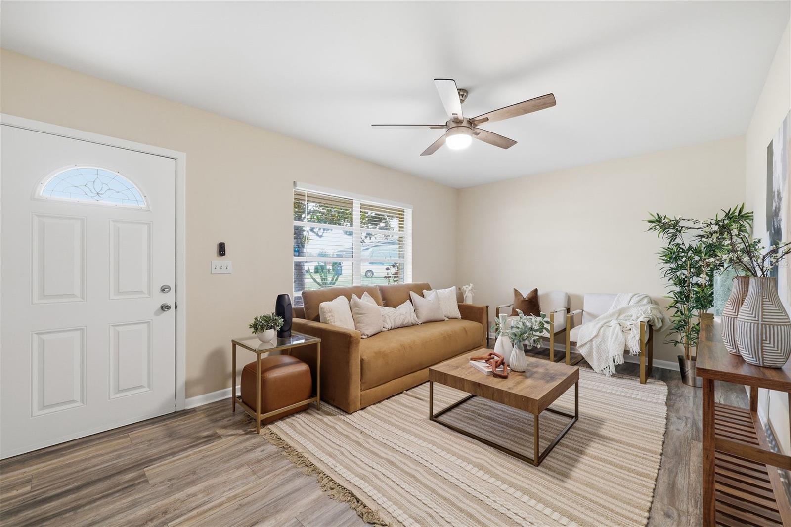 GROVEWOOD COURT - Residential Lease
