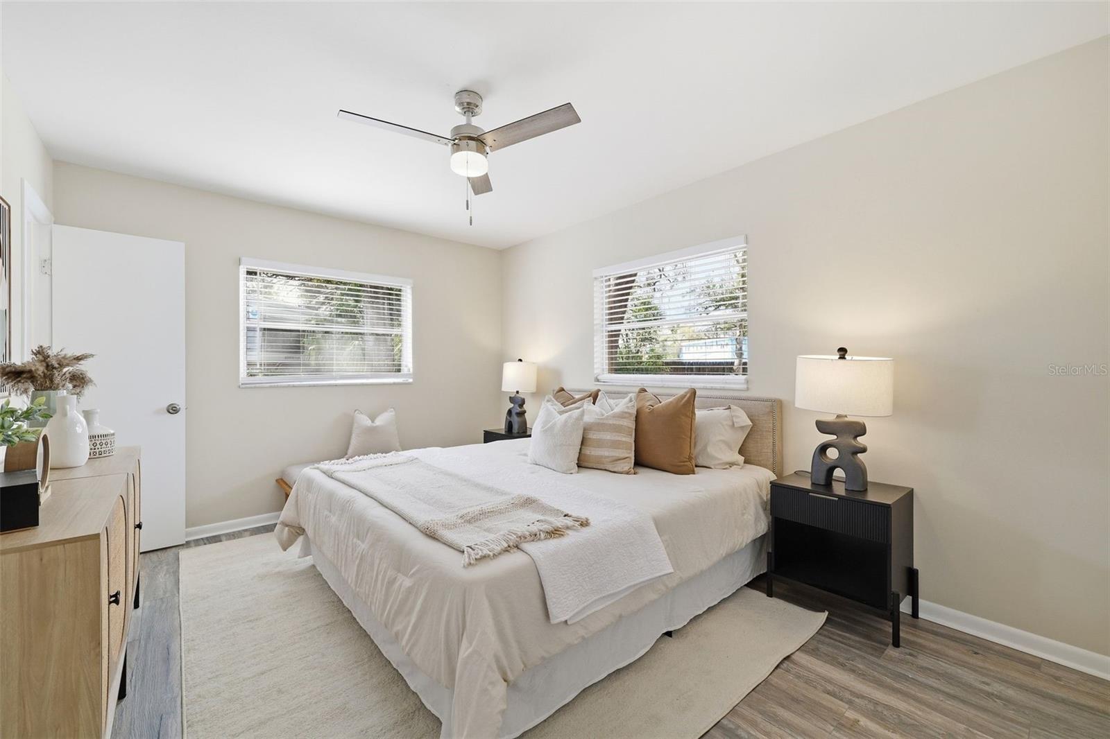 GROVEWOOD COURT - Residential Lease