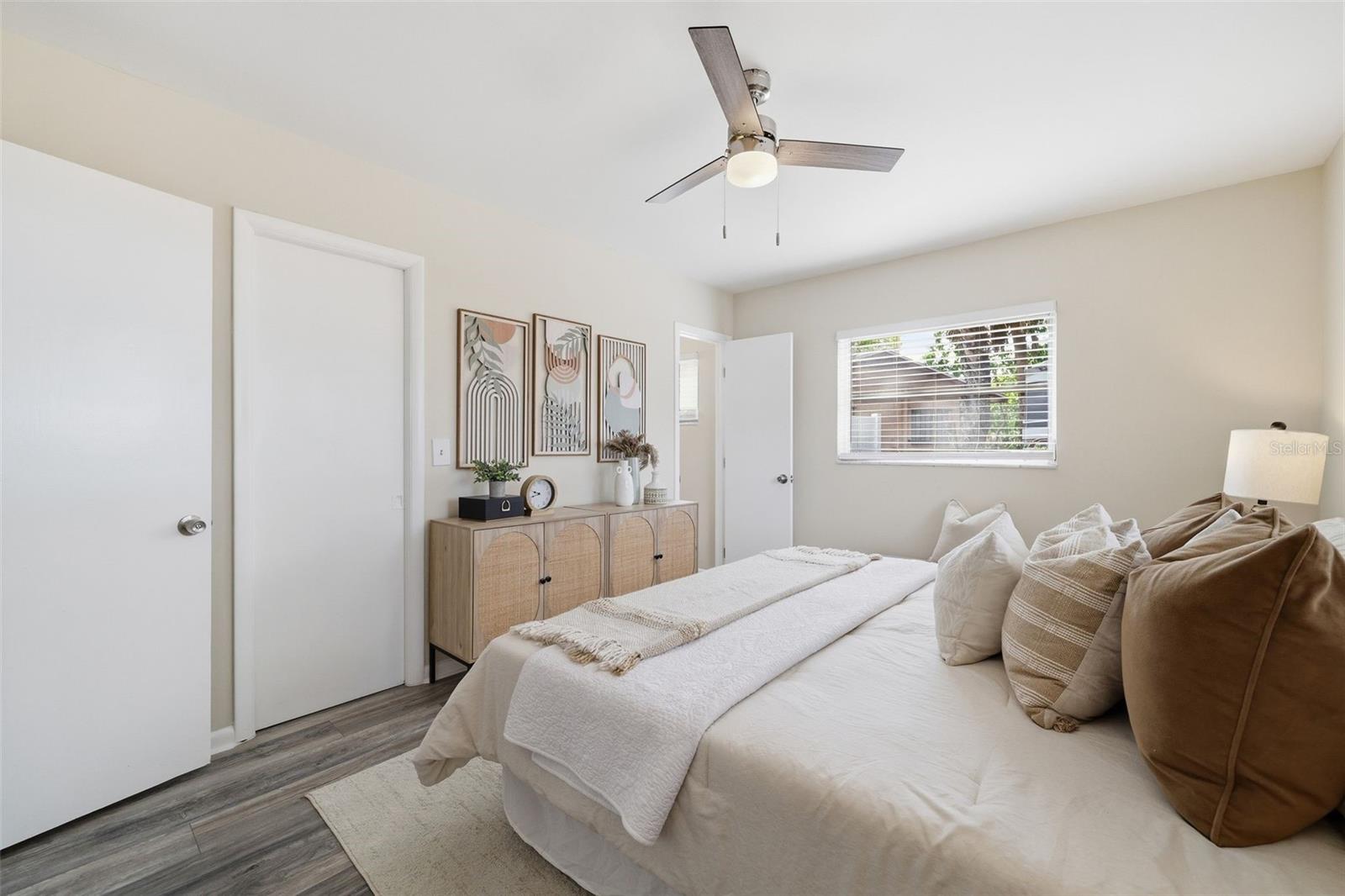 GROVEWOOD COURT - Residential Lease
