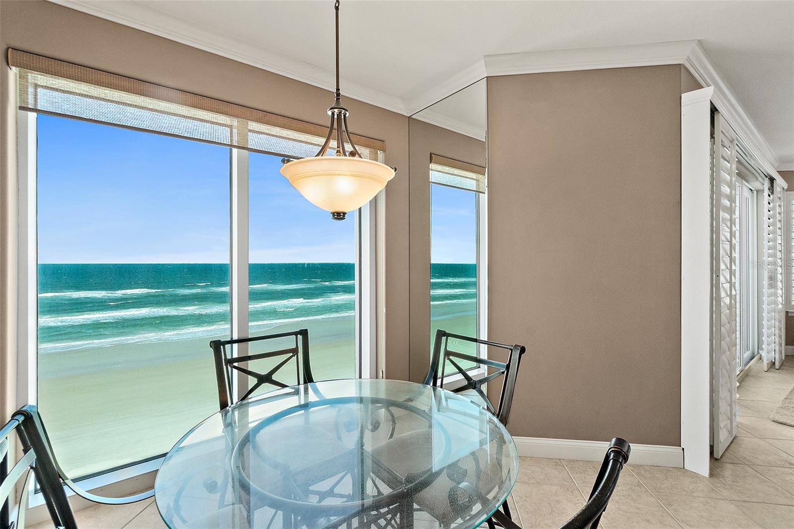SALIDA DEL SOL CONDO - Residential