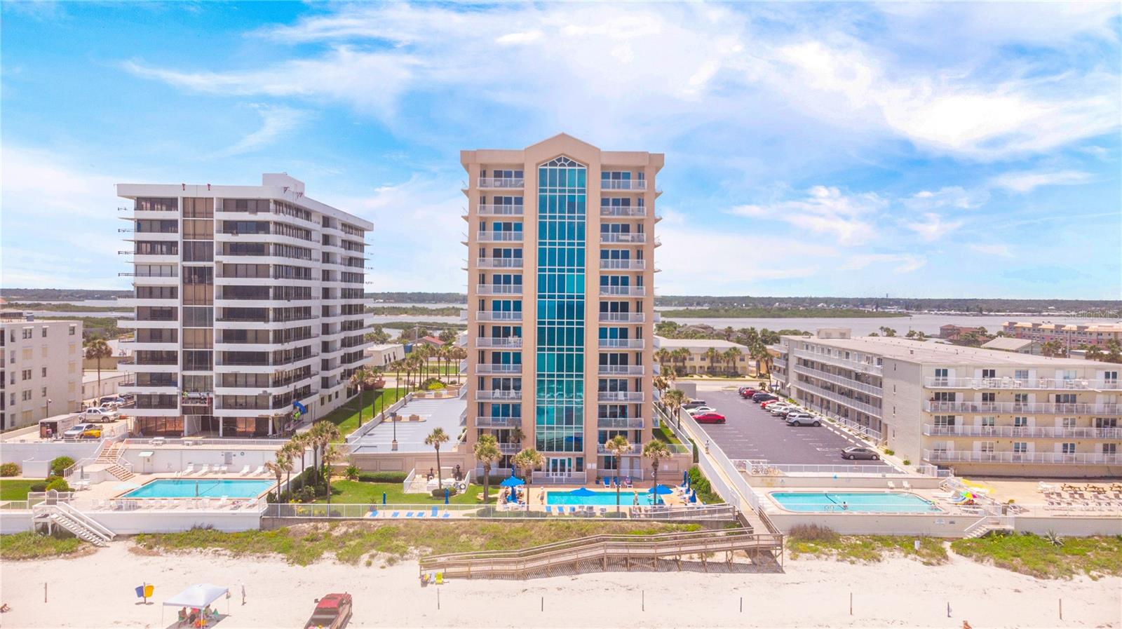 SALIDA DEL SOL CONDO - Residential
