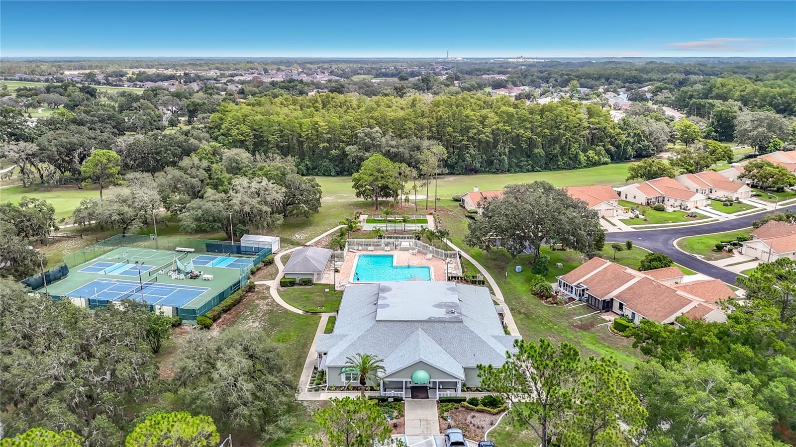 MEADOW OAKS - Residential
