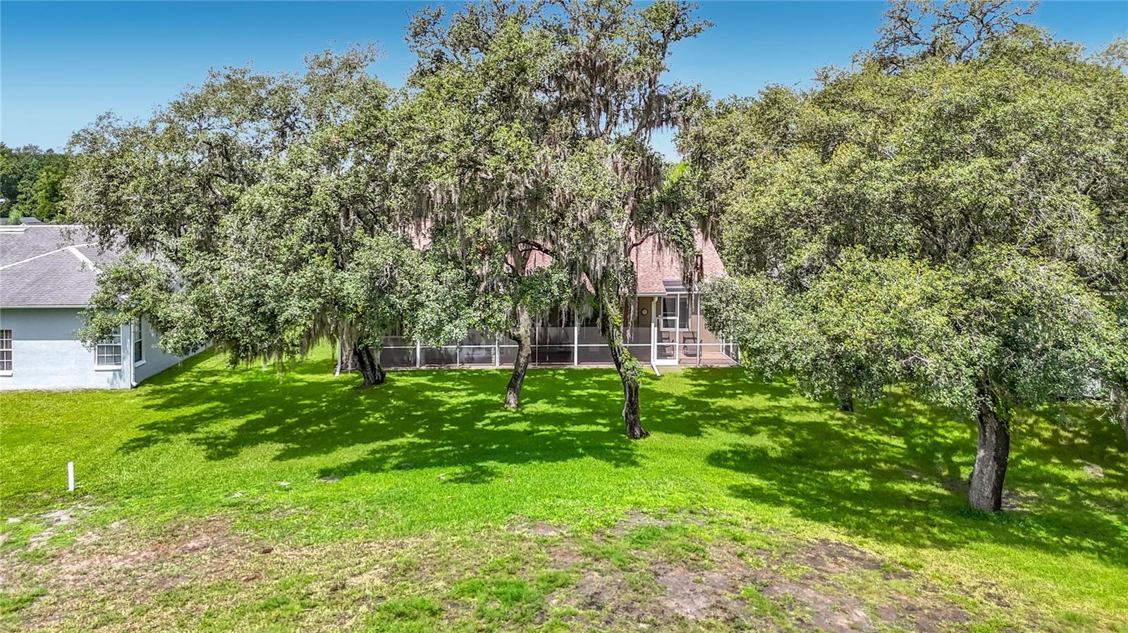 MEADOW OAKS - Residential