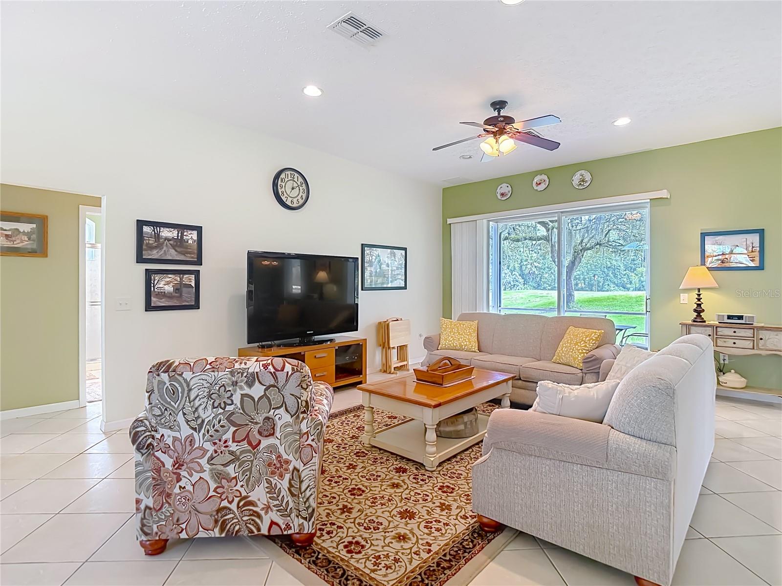 MEADOW OAKS - Residential