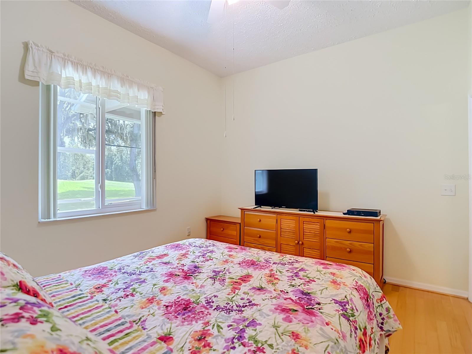 MEADOW OAKS - Residential