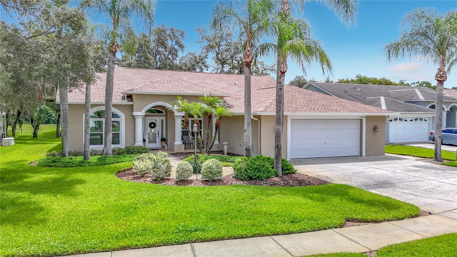 MEADOW OAKS - Residential