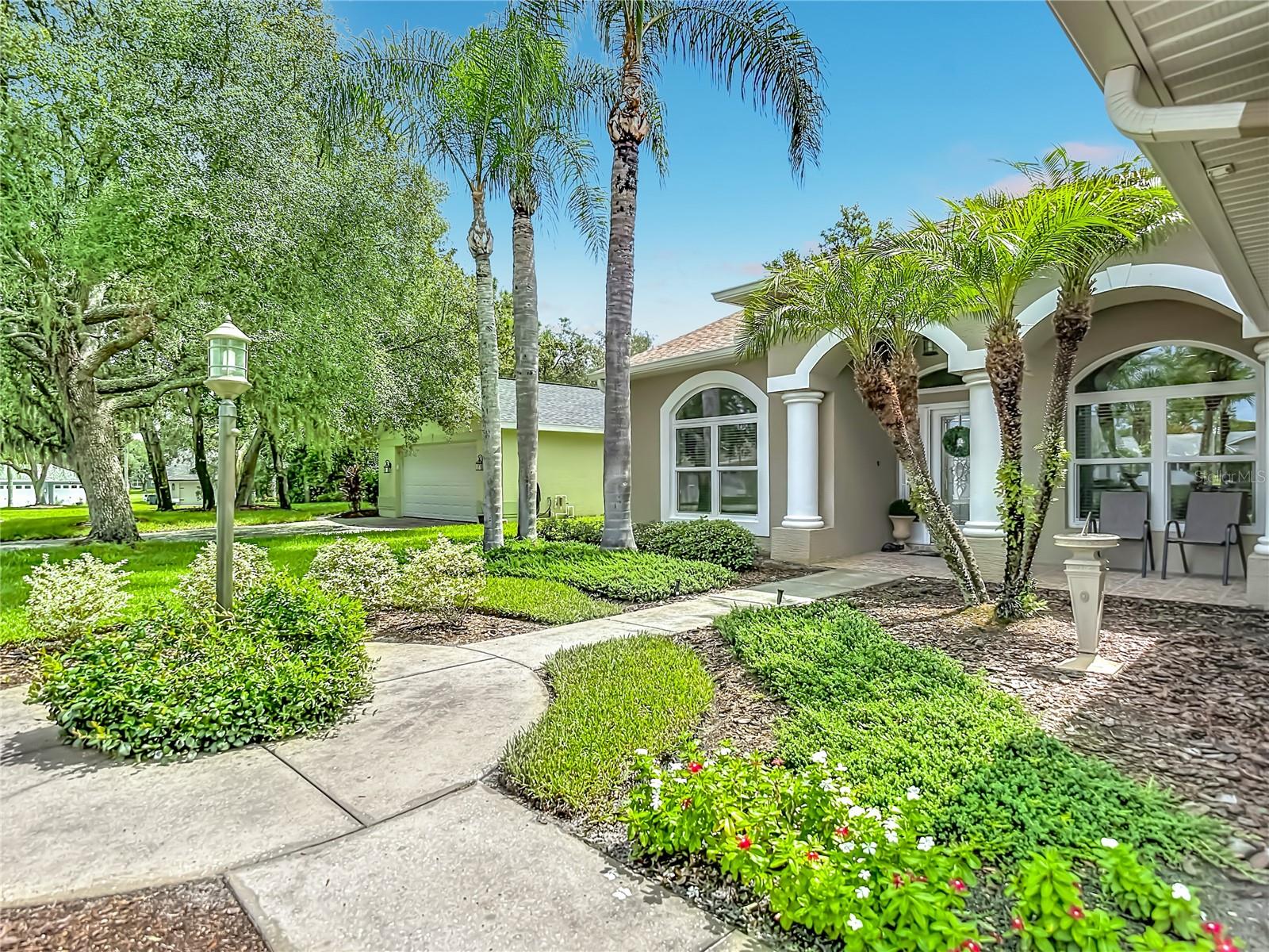 MEADOW OAKS - Residential