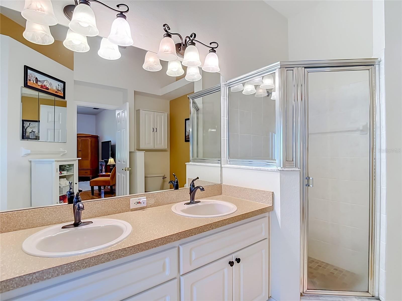 MEADOW OAKS - Residential