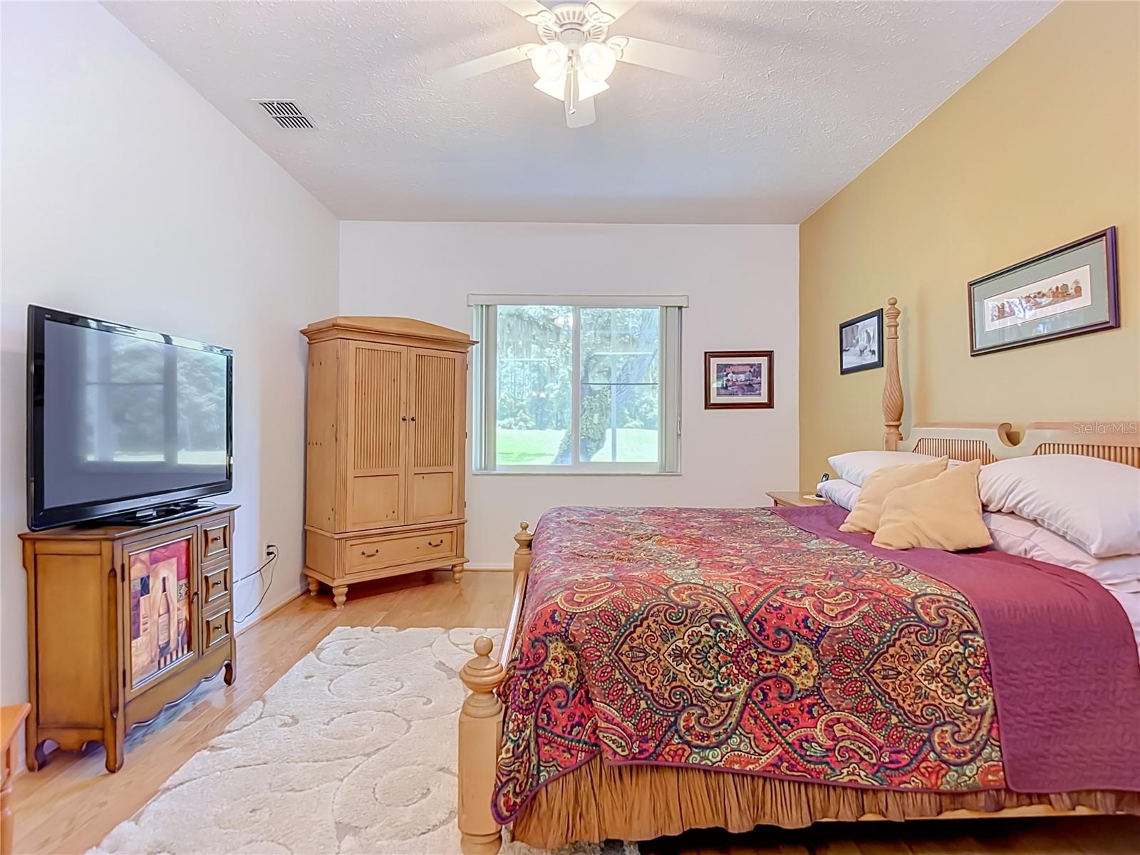 MEADOW OAKS - Residential