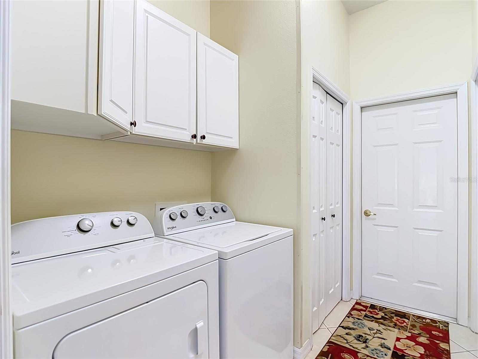 MEADOW OAKS - Residential