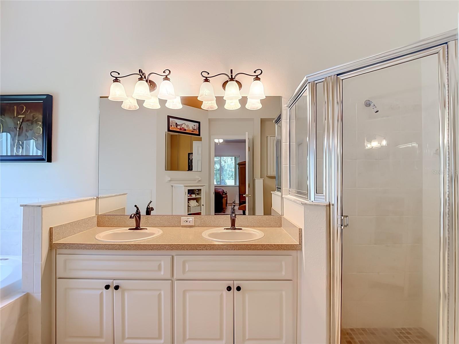 MEADOW OAKS - Residential