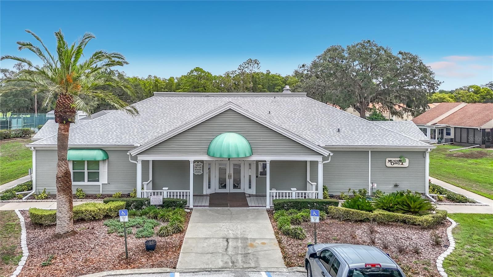 MEADOW OAKS - Residential