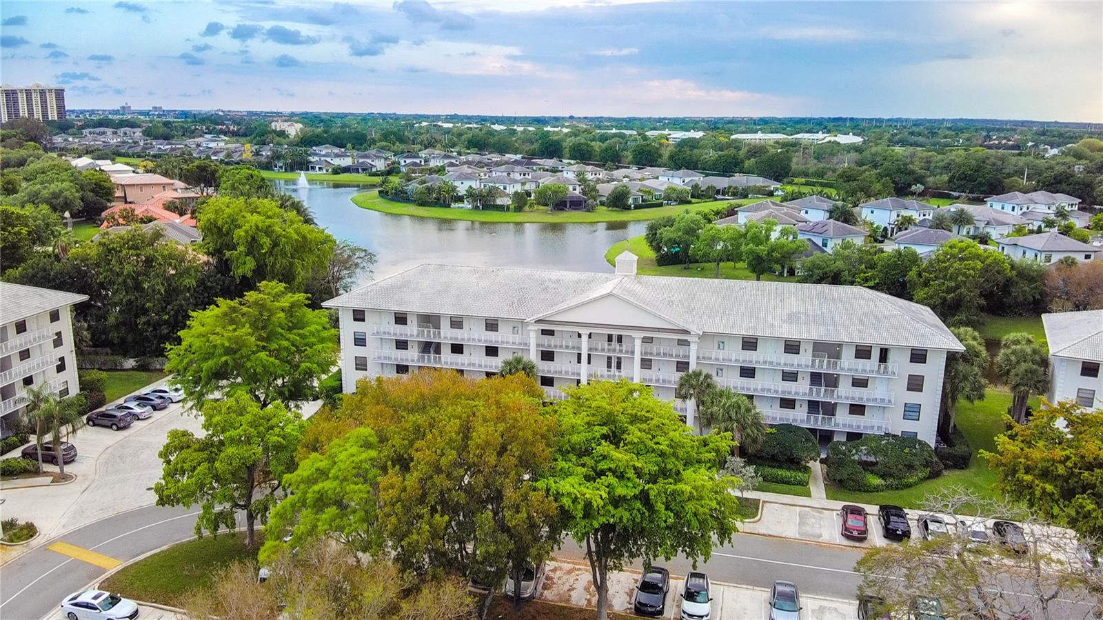 WHITEHALL CONDO 01-14 - Residential