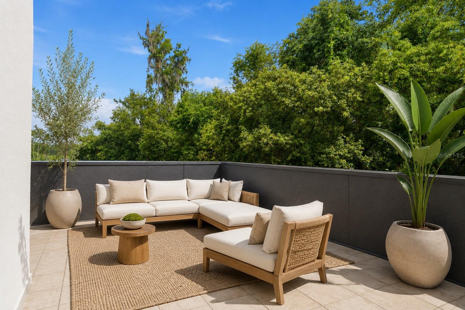BAY LAKE ESTATES - Residential
