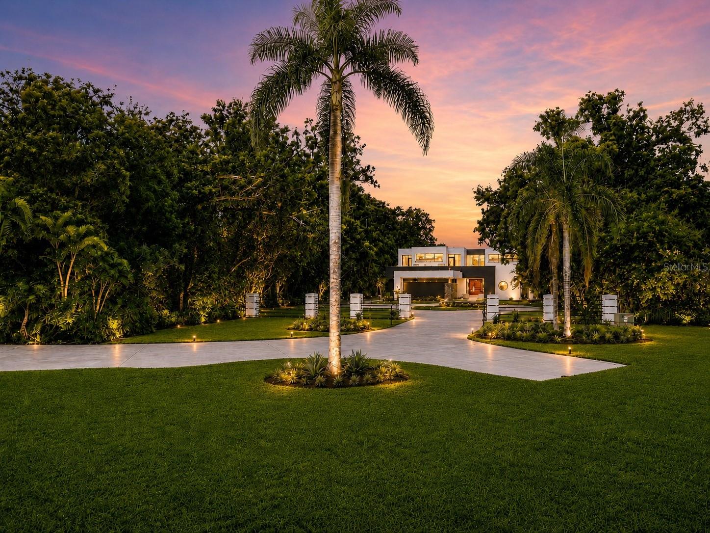 BAY LAKE ESTATES - Residential