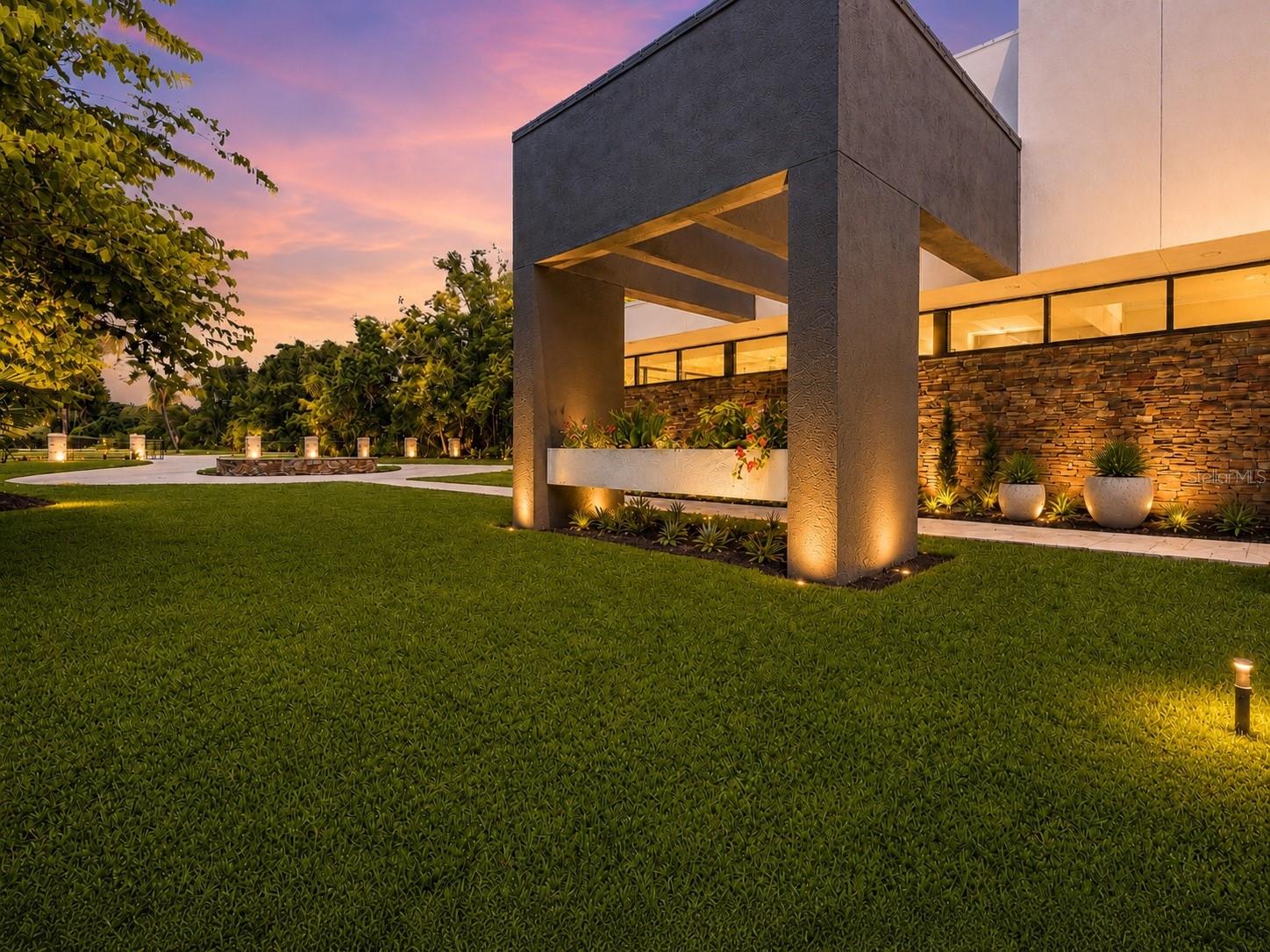 BAY LAKE ESTATES - Residential