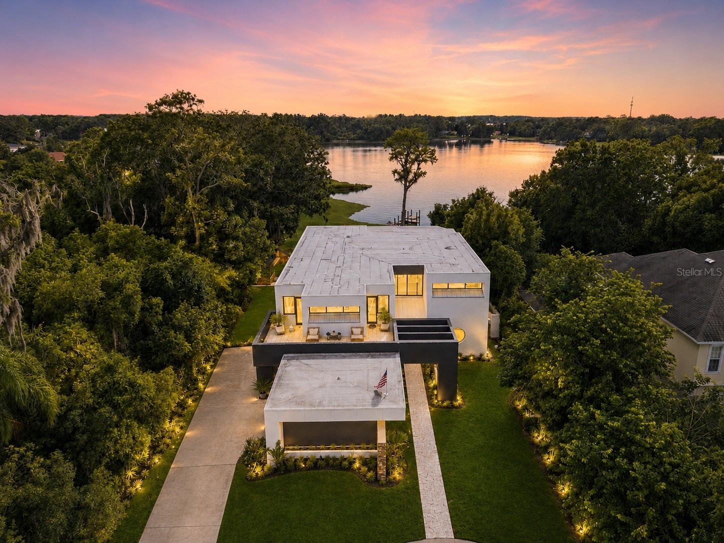 BAY LAKE ESTATES - Residential