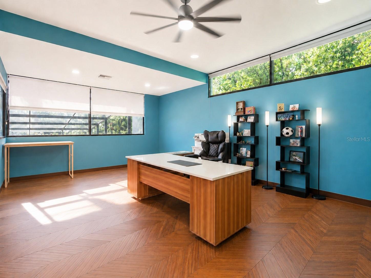 BAY LAKE ESTATES - Residential