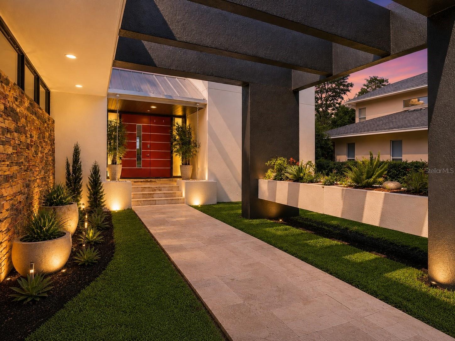 BAY LAKE ESTATES - Residential