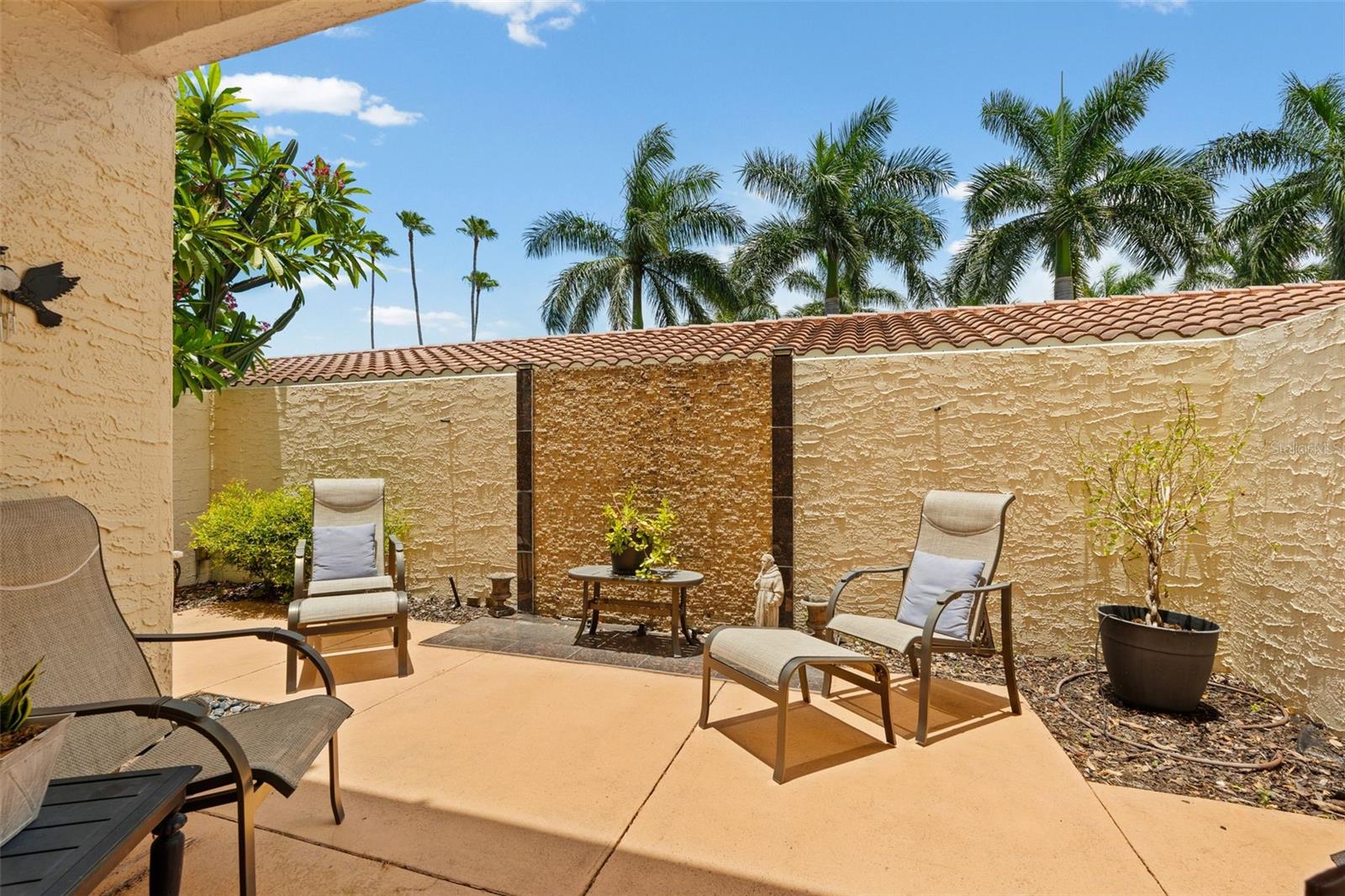 VIZCAYA CONDO - Residential