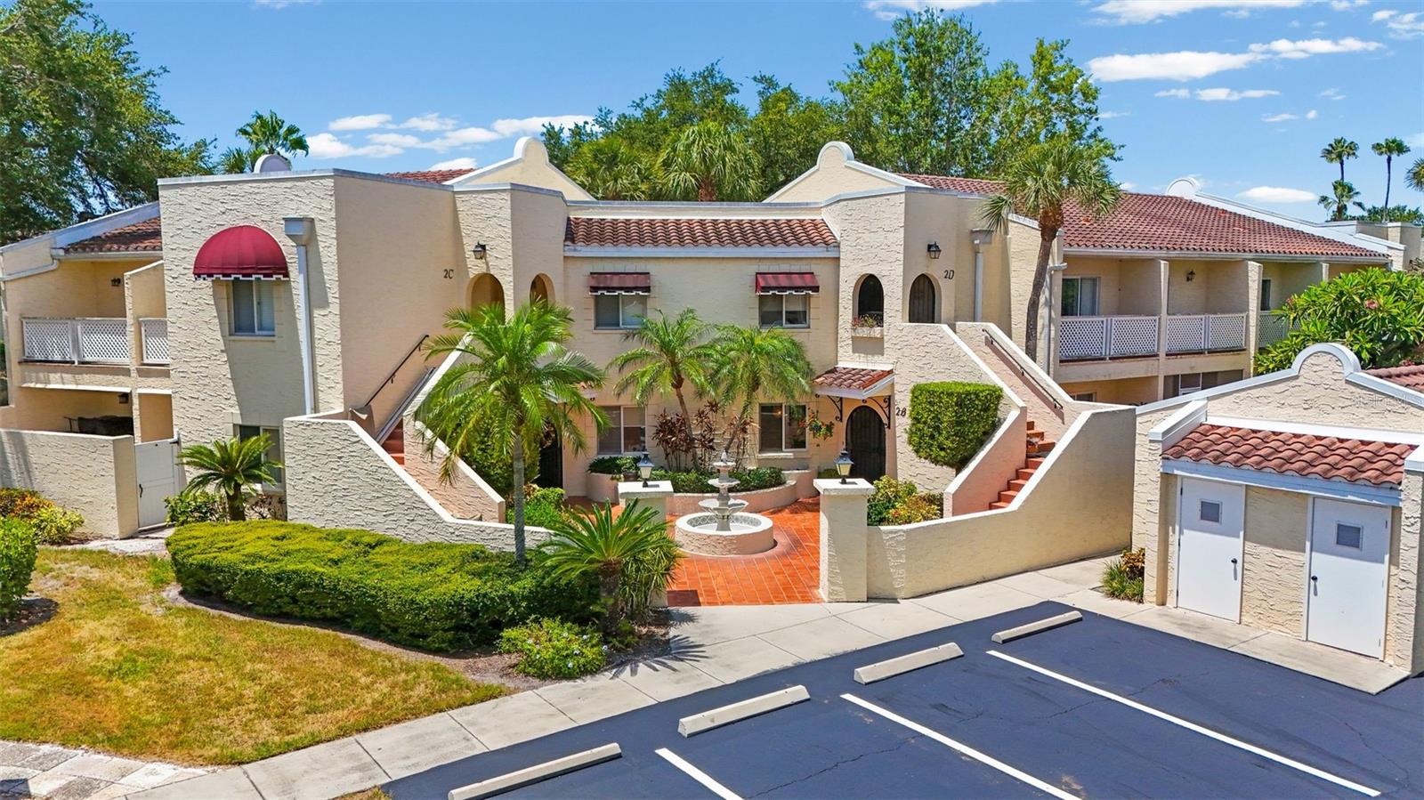 VIZCAYA CONDO - Residential