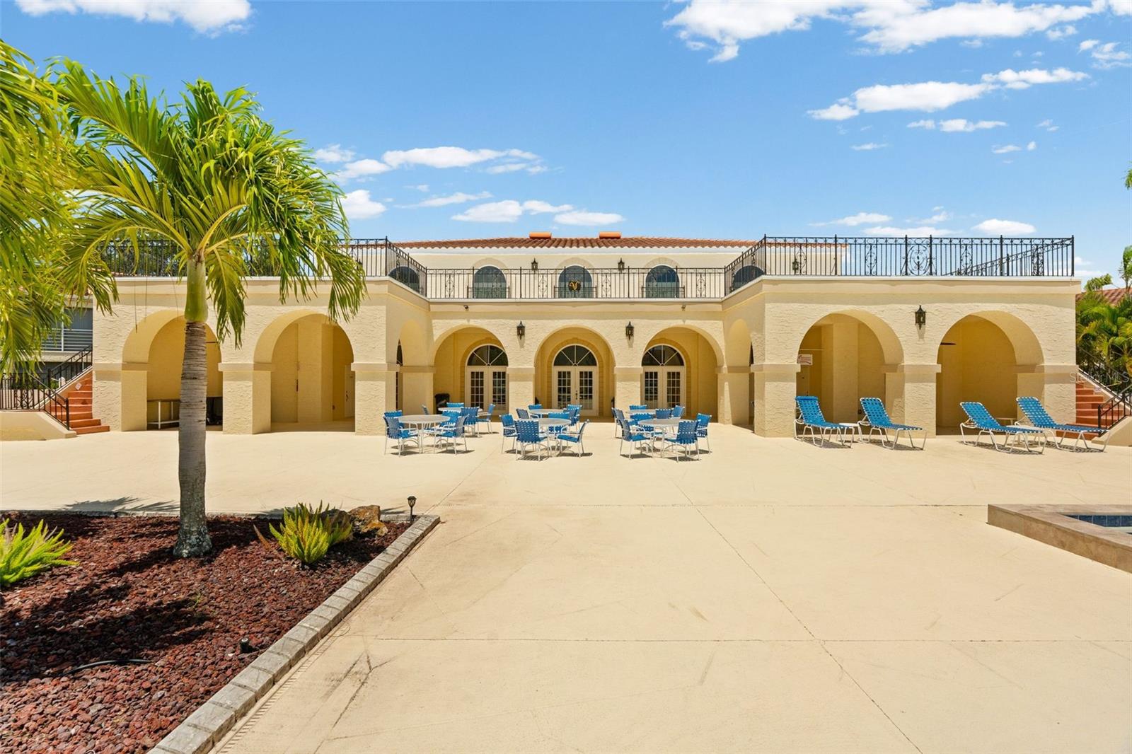 VIZCAYA CONDO - Residential