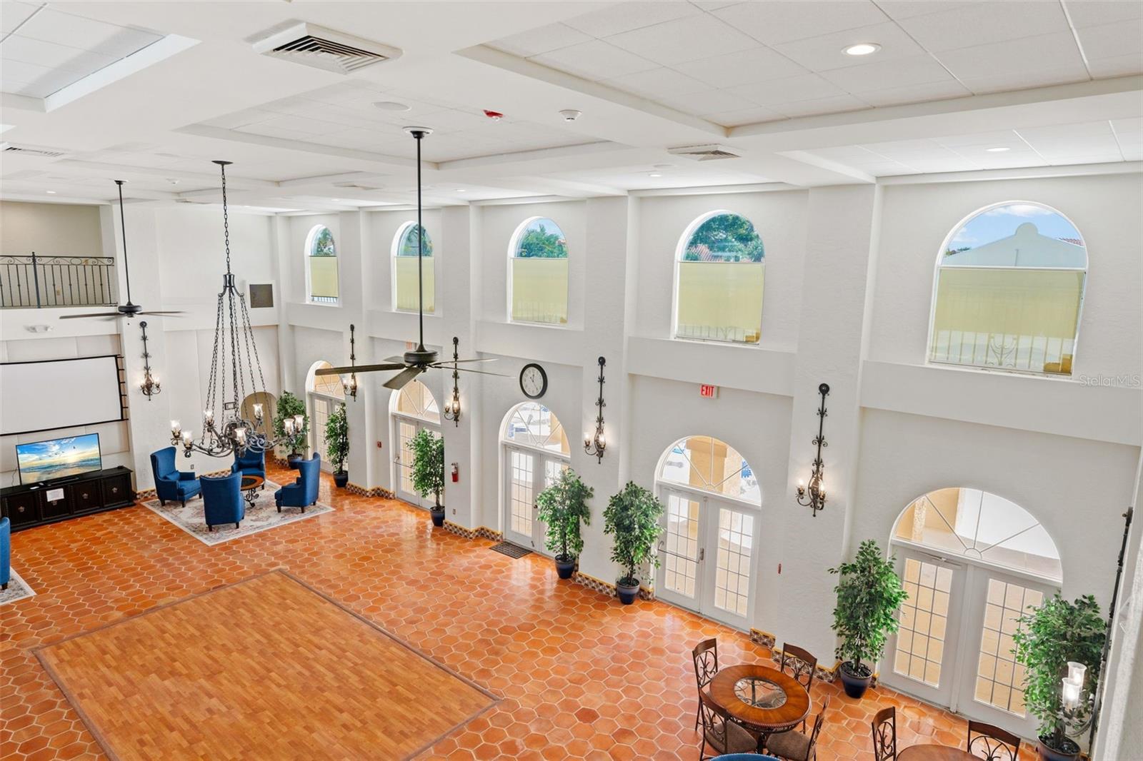 VIZCAYA CONDO - Residential