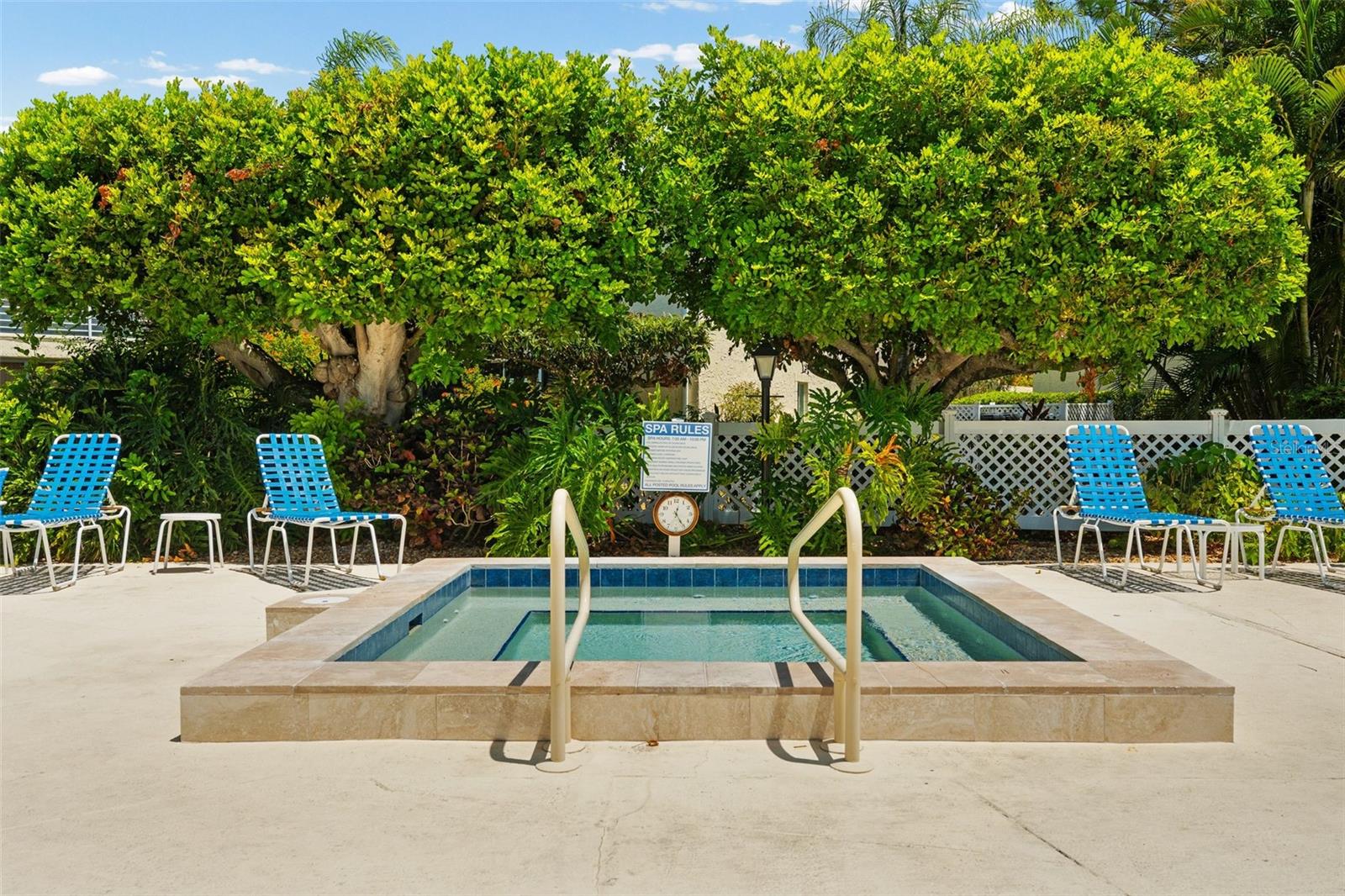 VIZCAYA CONDO - Residential