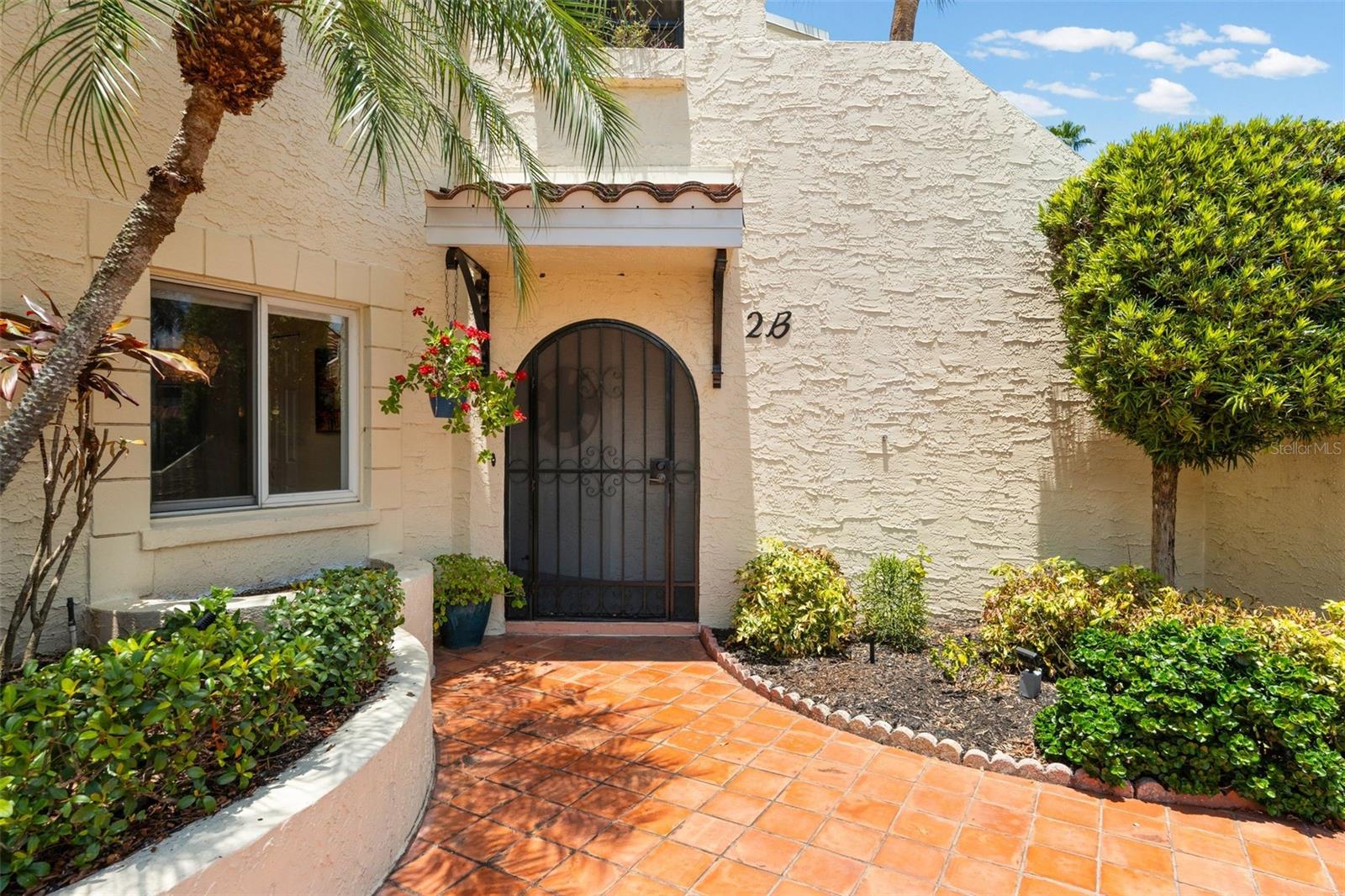 VIZCAYA CONDO - Residential