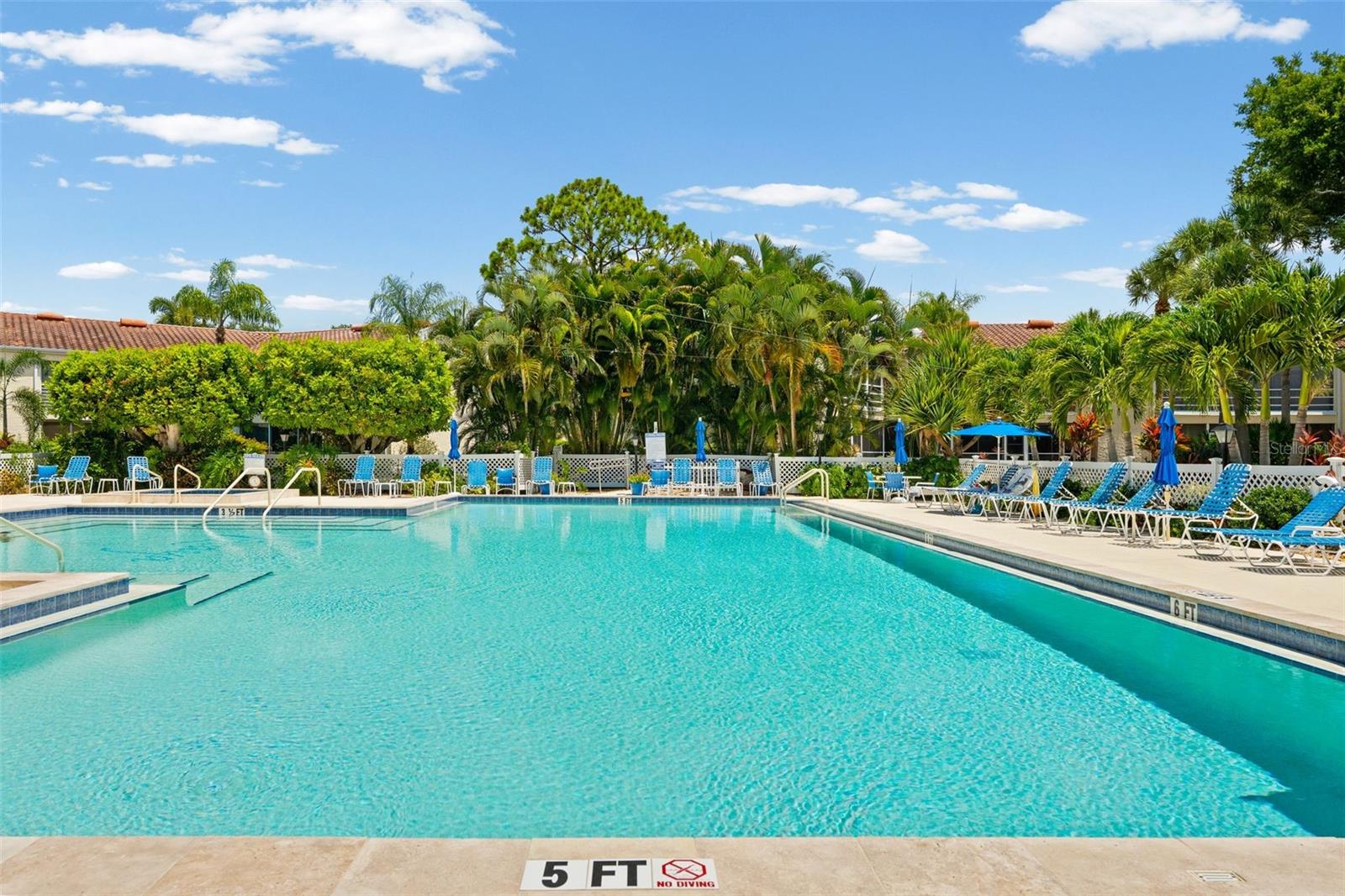 VIZCAYA CONDO - Residential