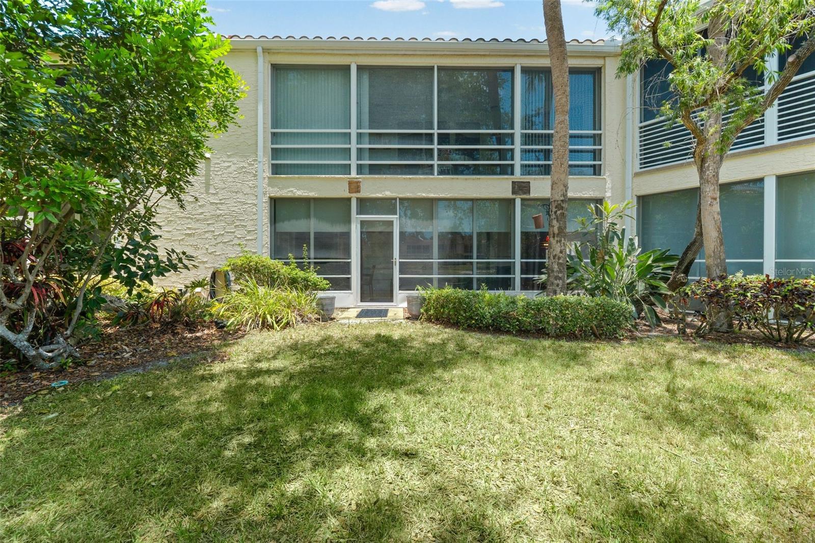 VIZCAYA CONDO - Residential