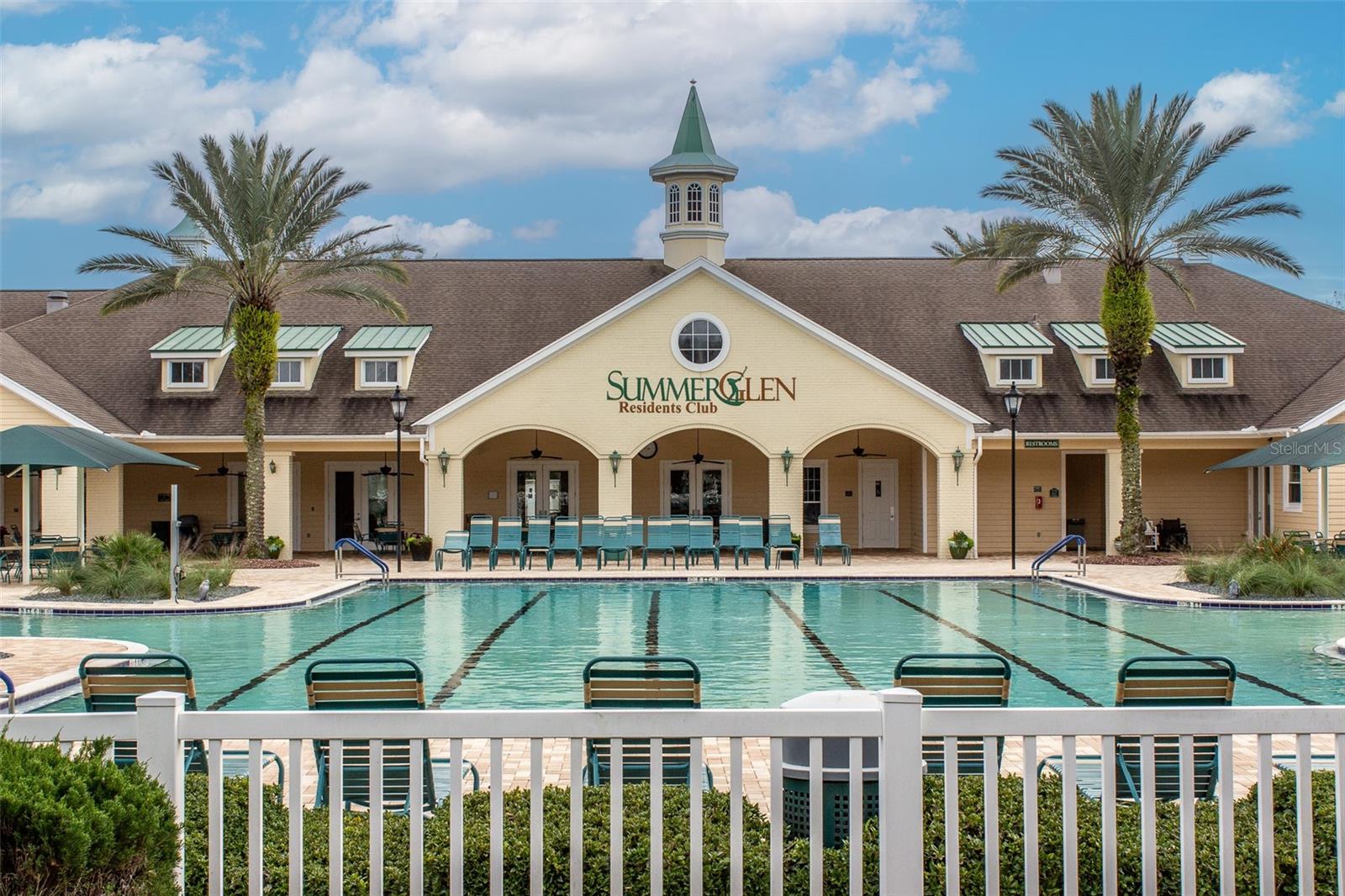 SUMMERGLEN - Residential