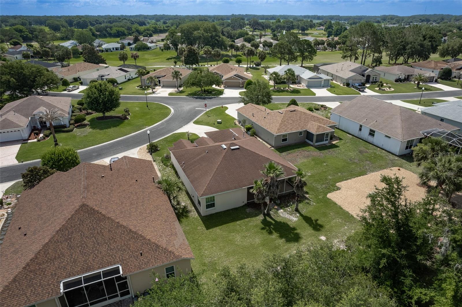 SUMMERGLEN - Residential