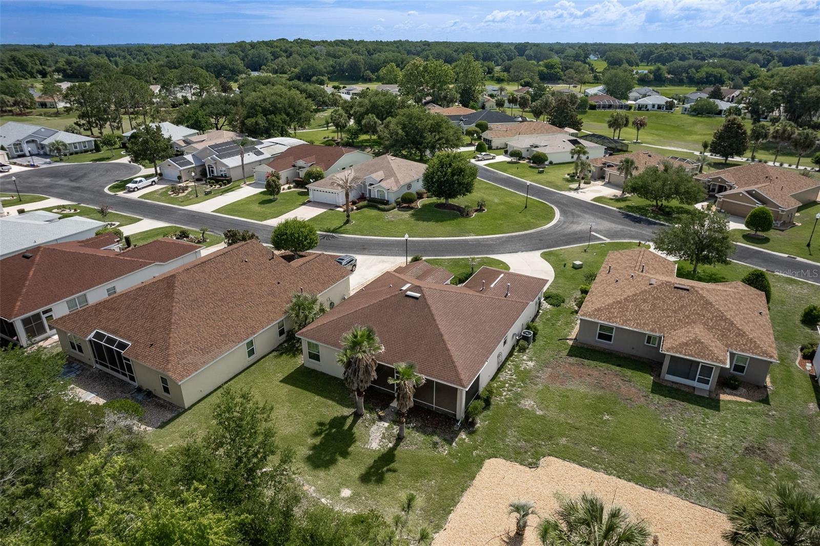 SUMMERGLEN - Residential