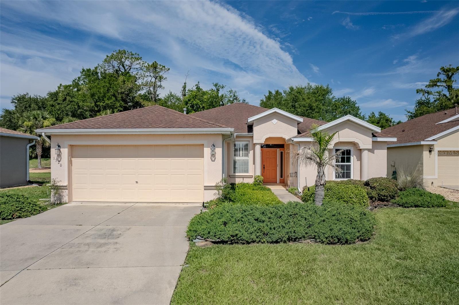 SUMMERGLEN - Residential
