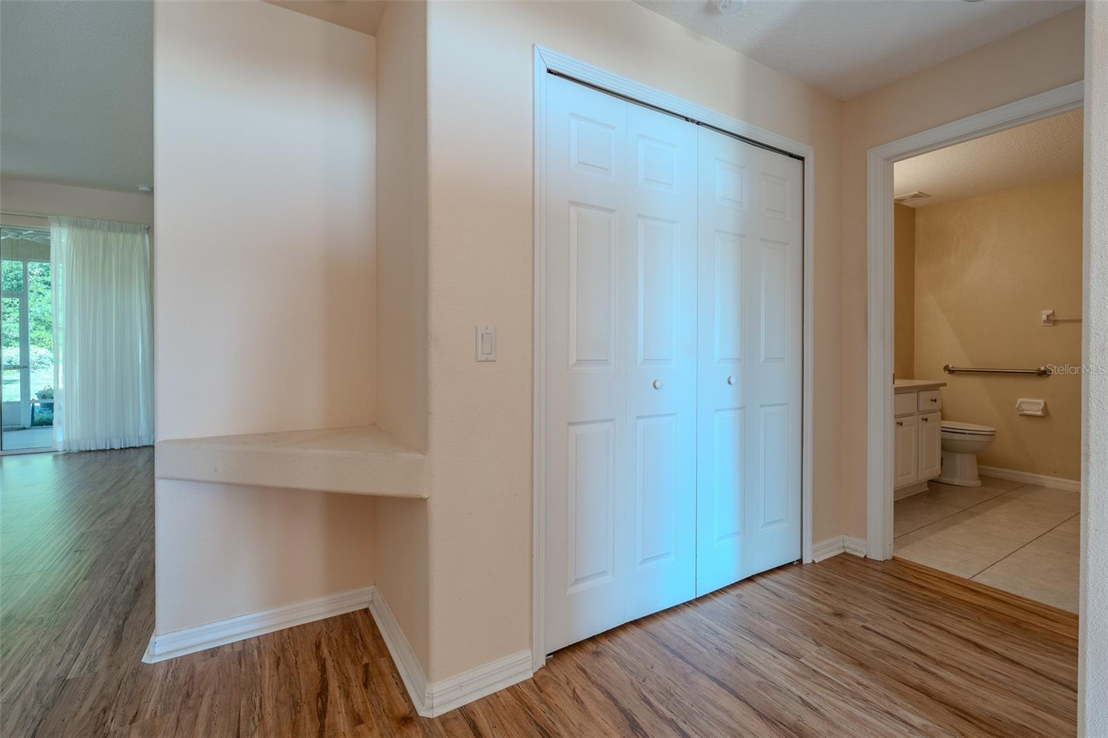 SUMMERGLEN - Residential