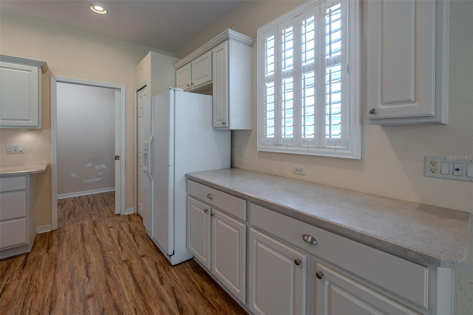 SUMMERGLEN - Residential