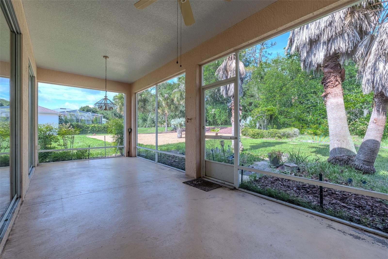 SUMMERGLEN - Residential
