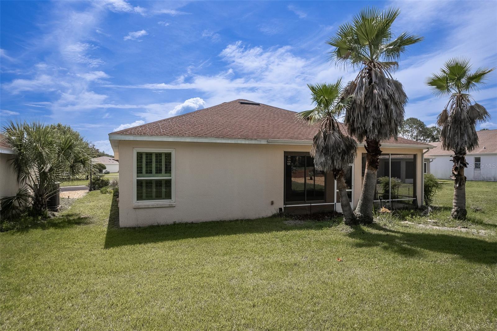 SUMMERGLEN - Residential