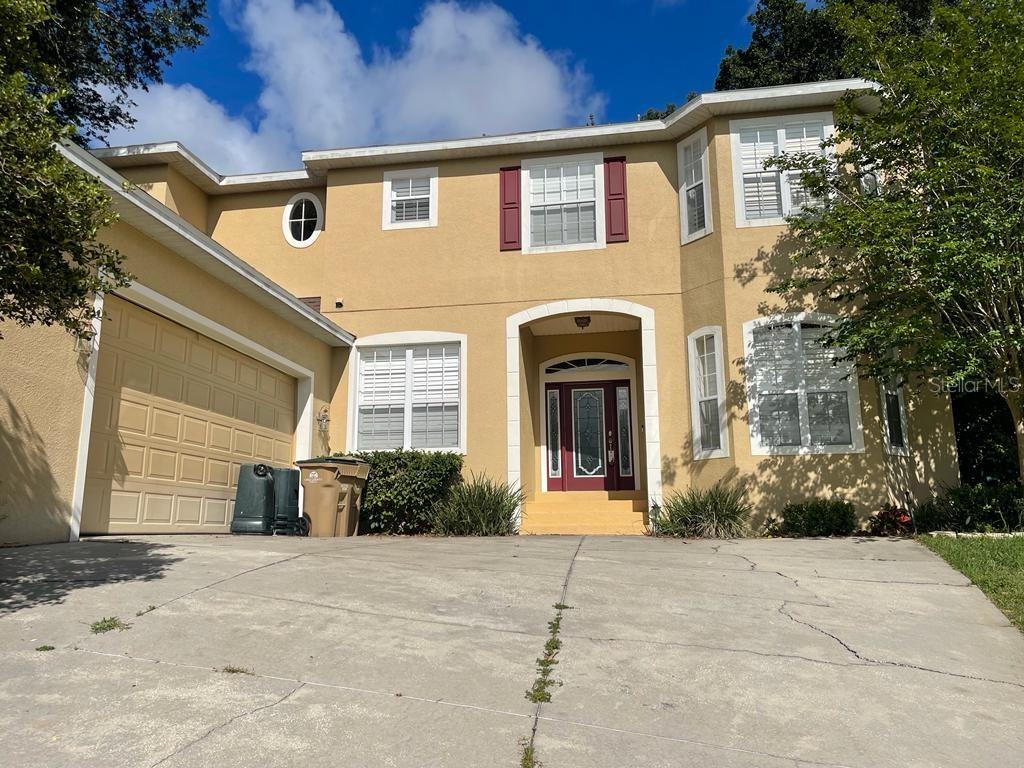 Available July 1st! Welcome to this beautiful 4-/3 pool home with a spacious 2-car garage located in the highly desired Lake Valley community of Clermont, FL. This inviting residence offers a comfortable and functional layout perfect for families and those who enjoy entertaining, featuring a private pool area ideal for relaxing and enjoying the Florida lifestyle. The home is situated in a great location close to shopping centers, restaurants, grocery stores, parks, and everyday conveniences, while also providing easy access to major roads for commuting and exploring nearby attractions. Enjoy the peaceful surroundings of Clermont with its scenic lakes, outdoor activities, and welcoming community atmosphere. Lawn and pool maintenance have an additional fee. Inquire NOW to schedule your tour!