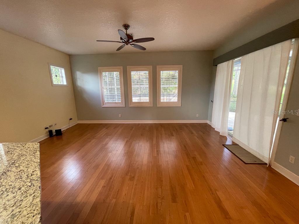 LAKE VALLEY SUB - Residential Lease