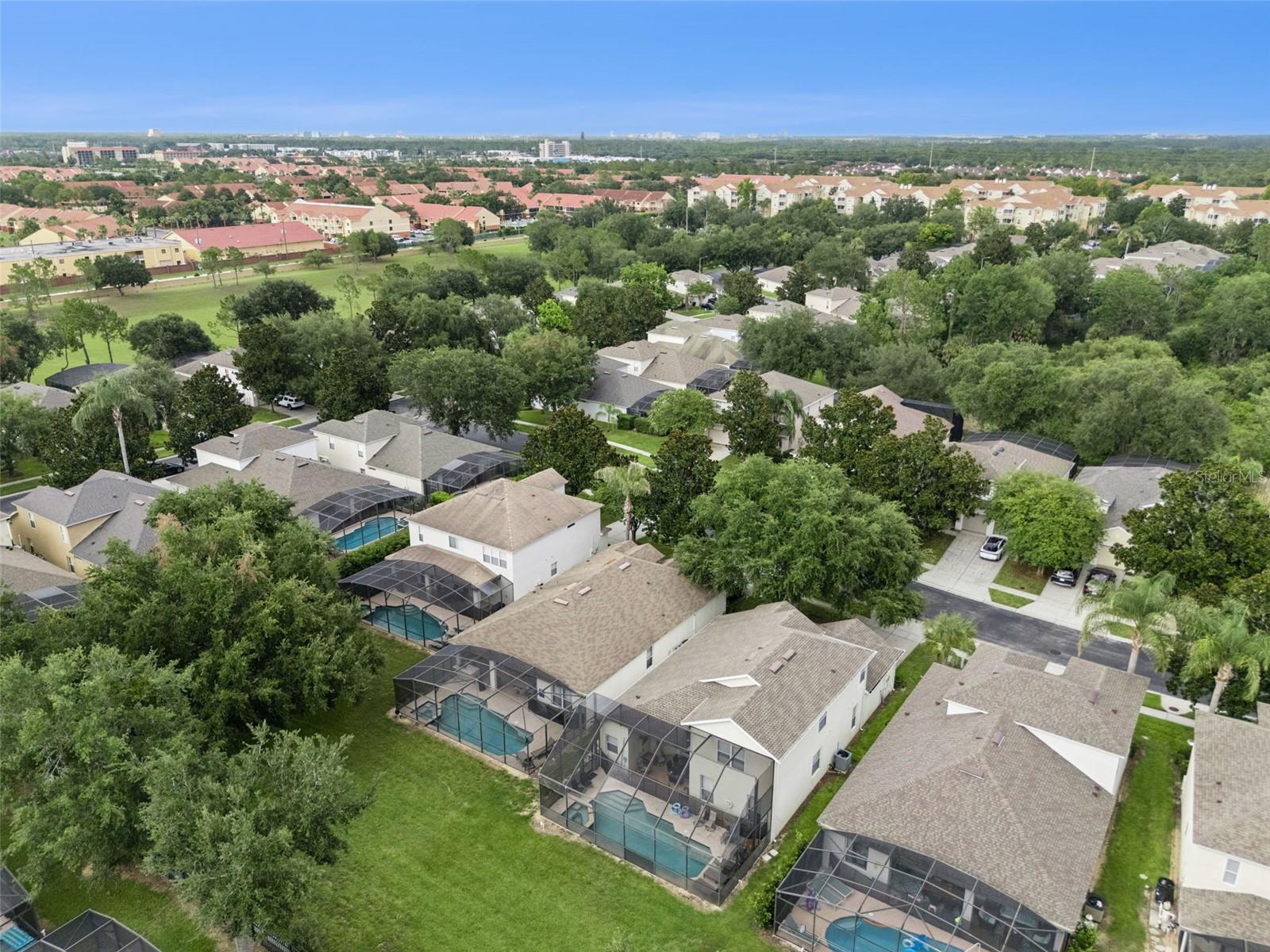 WINDSOR HILLS - Residential