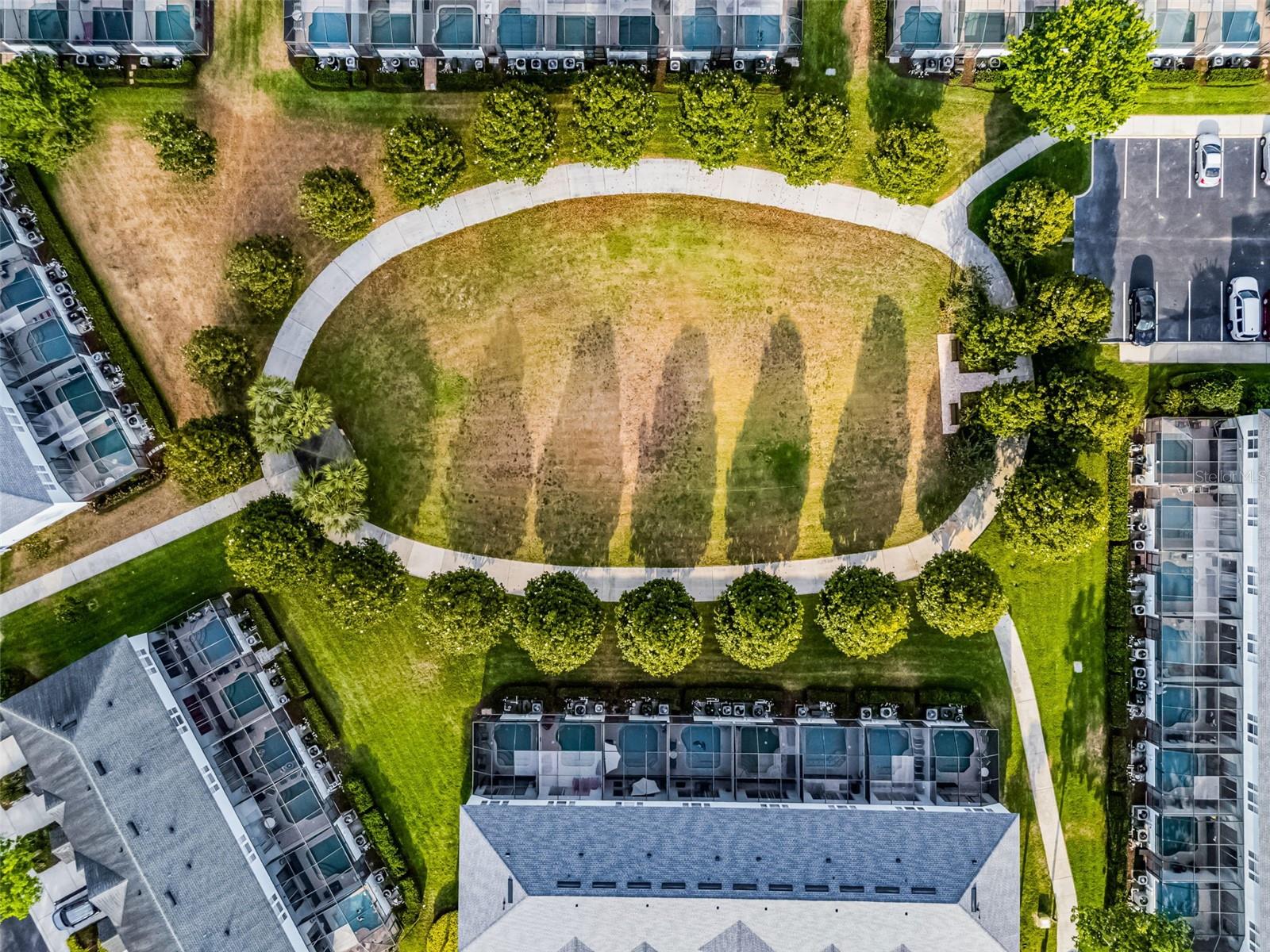WINDSOR HILLS - Residential