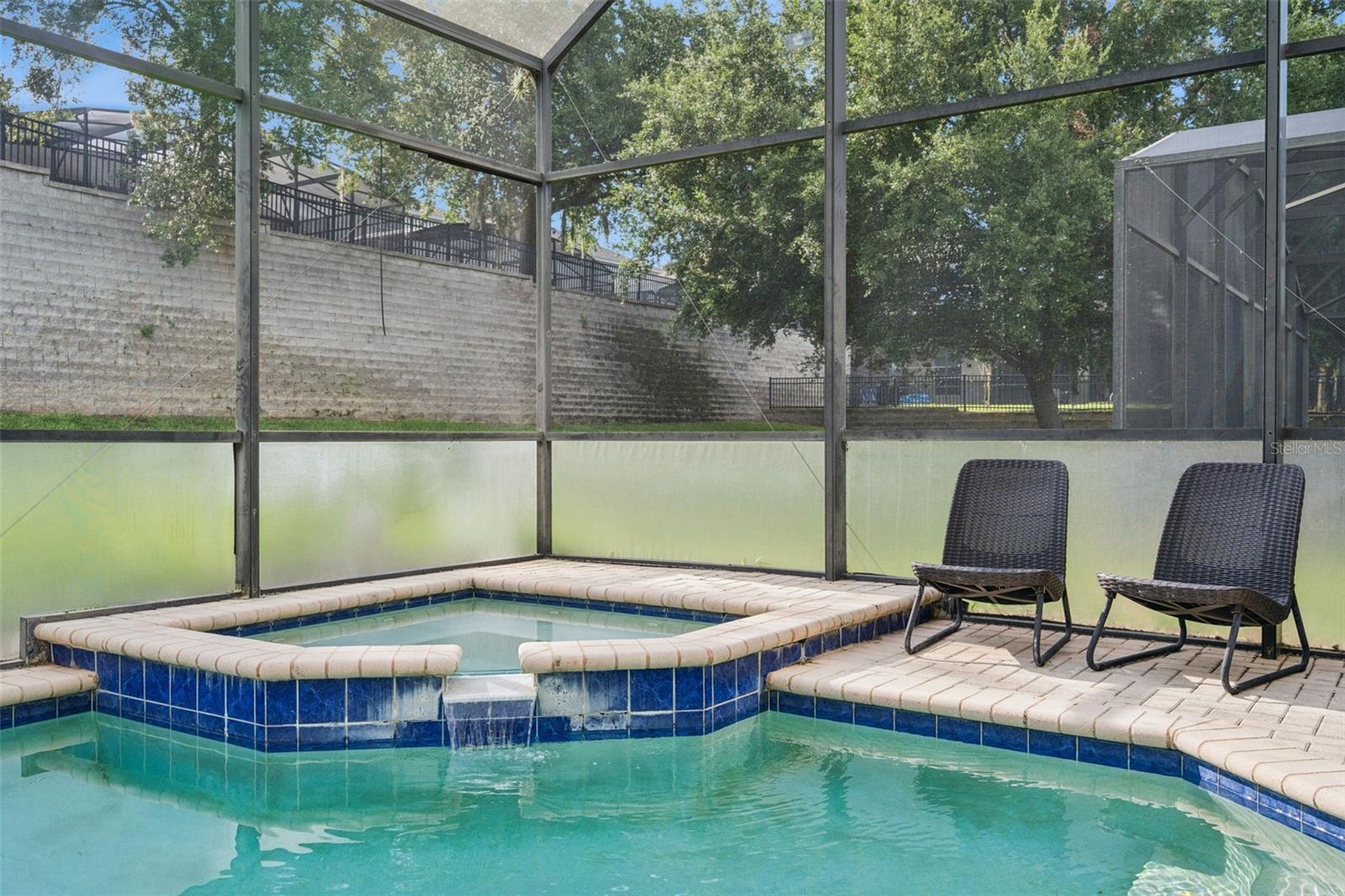 WINDSOR HILLS - Residential